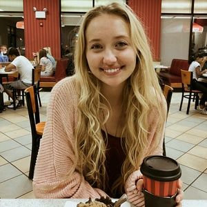 Meet your Posher, Rachel